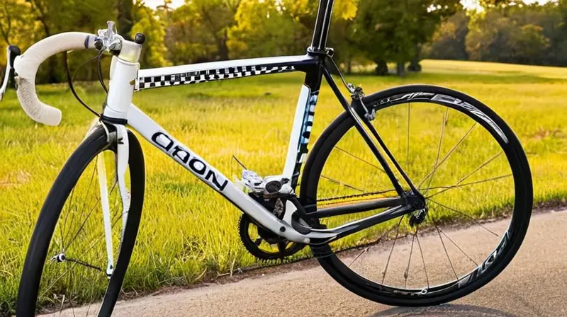 El ciclismo de un road bicycle está bien caracterizado por detalles de desgaste y usura en su estructura y accesorios